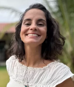 Consultora Ludmila Abreu